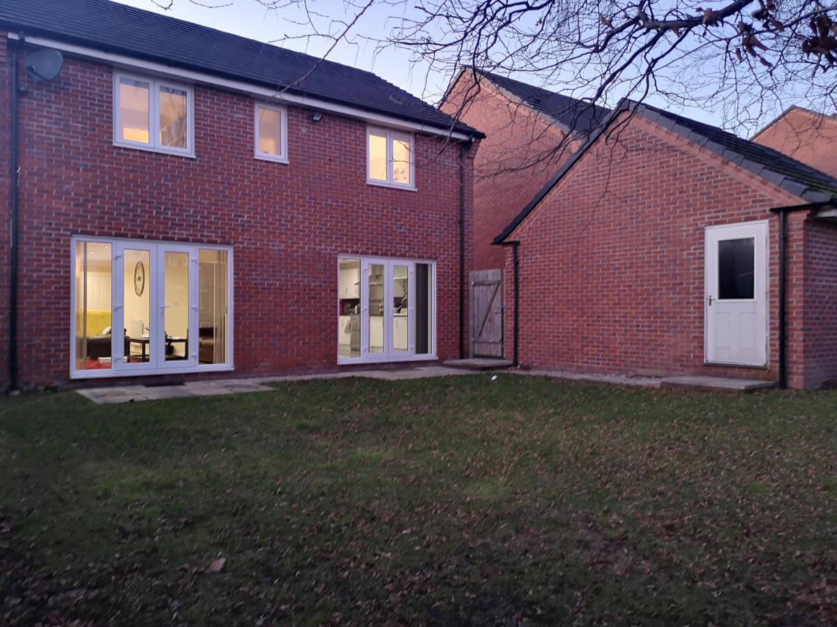 Nightingale Gardens - 4 Bed Detached House - Manchester Διαμέρισμα Εξωτερικό φωτογραφία