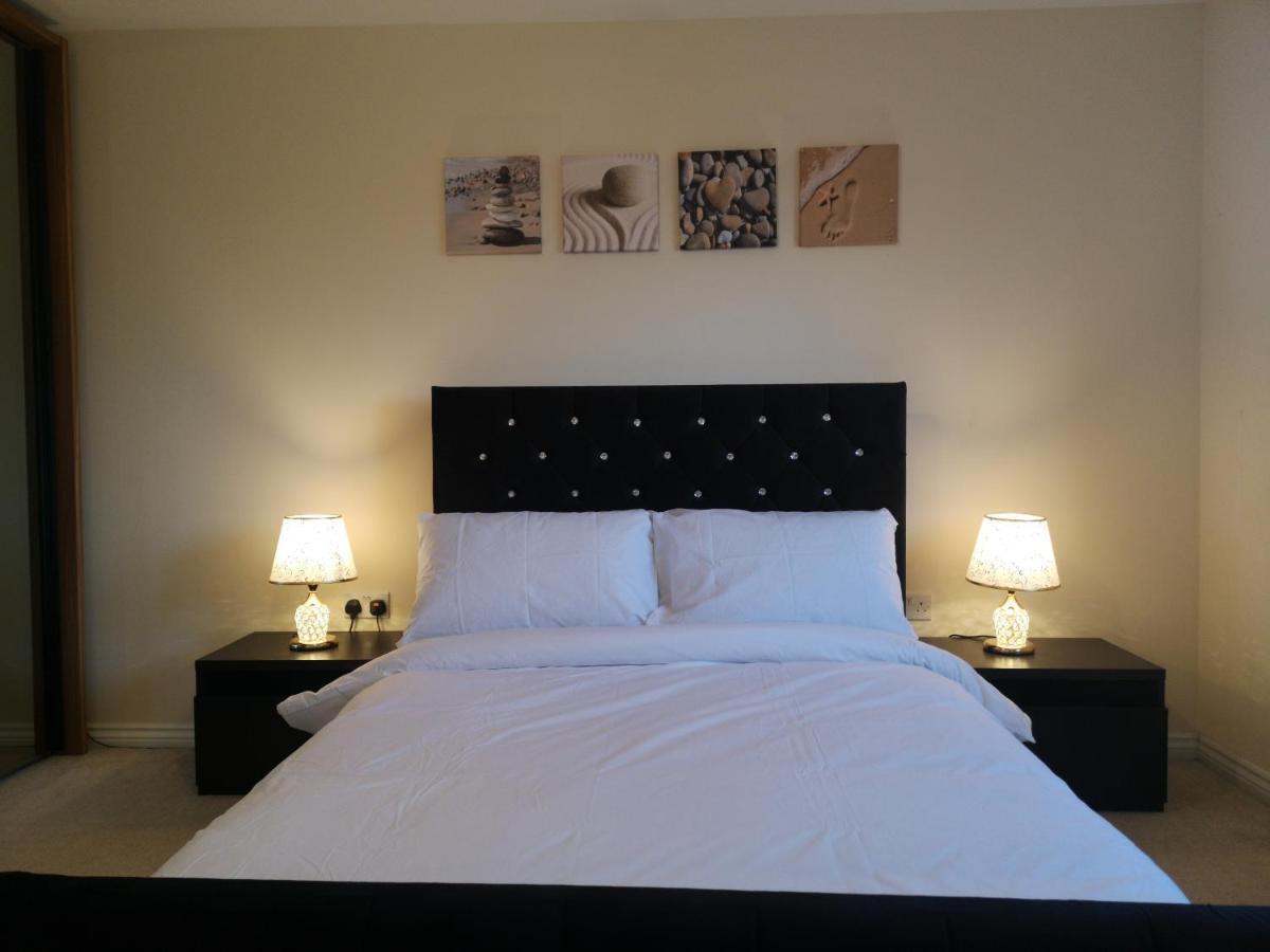 Nightingale Gardens - 4 Bed Detached House - Manchester Διαμέρισμα Εξωτερικό φωτογραφία