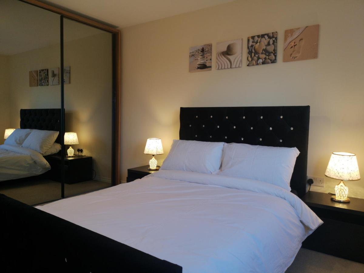 Nightingale Gardens - 4 Bed Detached House - Manchester Διαμέρισμα Εξωτερικό φωτογραφία